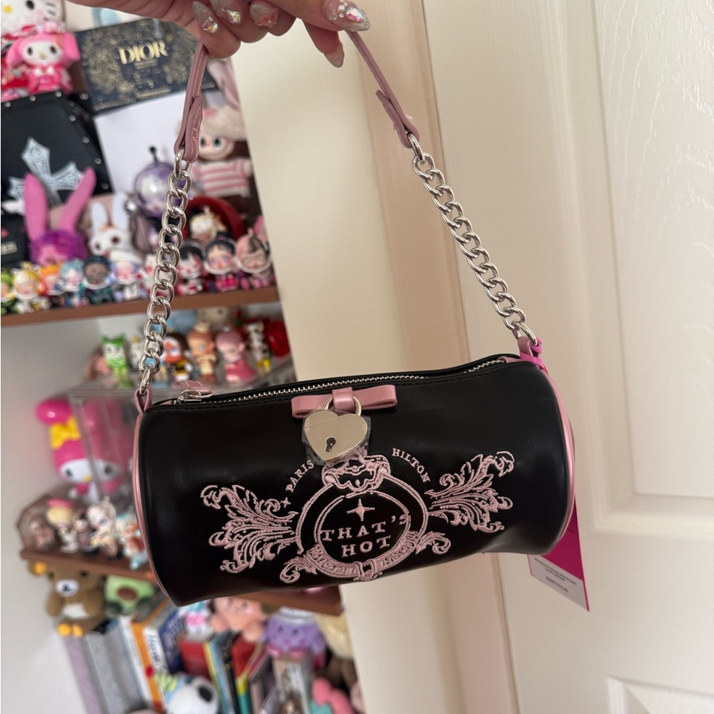 NWT Paris Hilton barrel shoulder bag